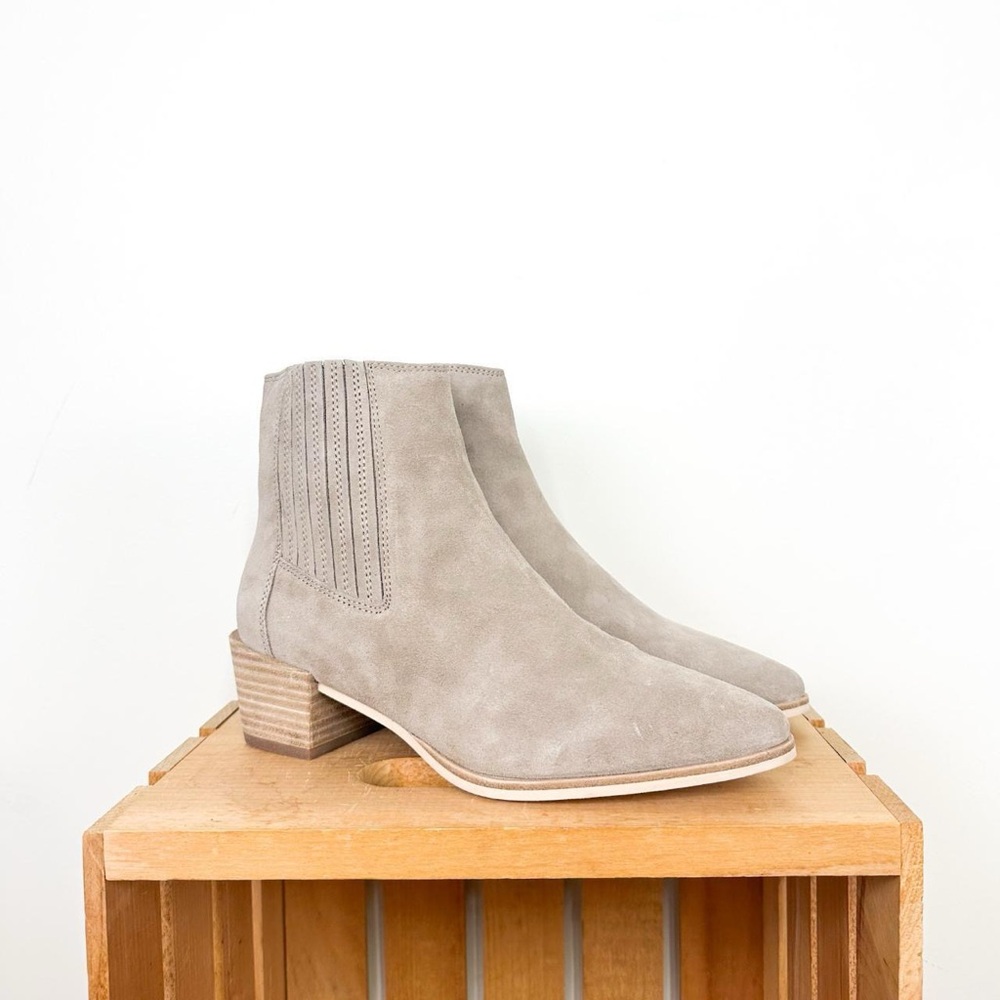 rag & bone Light Gray Suede Ankle Booties